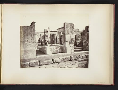 Gezicht op de ruïne van het Casa di Salustio te Pompeï, Italië