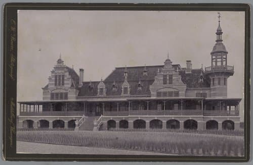 Gezicht op het Badpaviljoen in Domburg