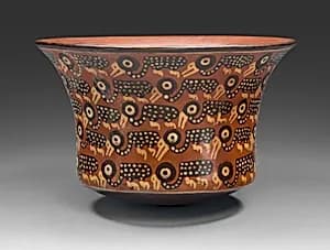 Bowl Depicting Rows of Spotted Birds by Nasca