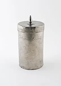 Canister for Cinnamon by Martin Boockmann