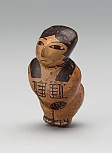 Female Figurine by Nasca