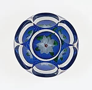Paperweight by Compagnie de Saint Louis