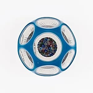 Paperweight by Baccarat Glassworks