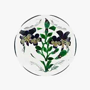 Paperweight by Baccarat Glassworks