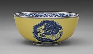 Bowl with Dragon Roundels by Seifū Yohei III (Japanese, 1851–1914)