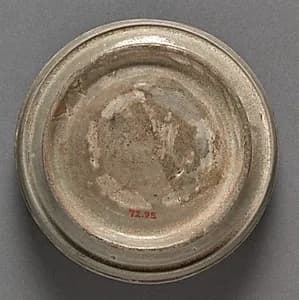 Covered Box: Yue Ware by Unknown Artist