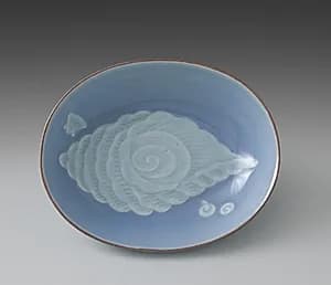 Dish from Dishes with Shells by Seifū Yohei IV (Japanese, 1872–1951)