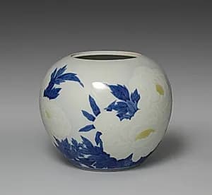 Jar with Peonies by Seifū Yohei III (Japanese, 1851–1914)