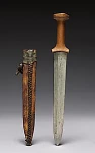 Knife by Unknown Artist