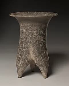 Li, Hollow-Legged Tripod by Unknown Artist