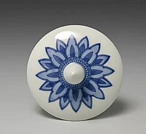 Lid for a Jar with Peonies by Seifū Yohei III (Japanese, 1851–1914)