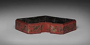Lower Tier Box by Unknown Artist