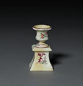Medici Vase by Mennecy Factory (French)