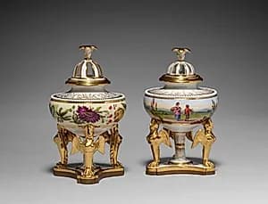 Pair of Urns by Flight, Barr and Barr (British)