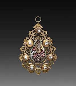 Pendant (part 2) by Unknown Artist