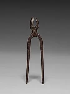 Pliers by Unknown Artist