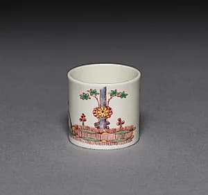 Pomade Pot by Saint Cloud Porcelain Factory (French)