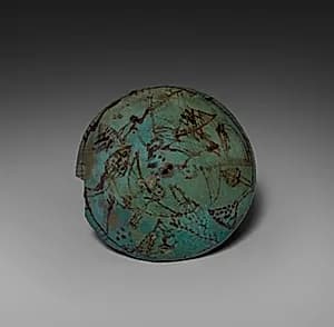 Pyxis with Lid (lid) by Unknown Artist