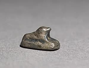 Recumbent Lion Bead by Unknown Artist