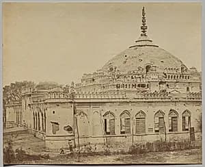 Shah Najaf by Felice A. Beato (British, 1830–1906)
