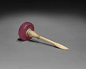 Snuff Bottle (stopper) by Unknown Artist