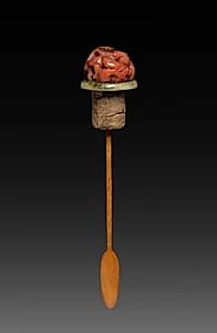 Snuff Bottle (stopper) by Unknown Artist