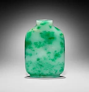 Snuff Bottle with Stopper by Unknown Artist