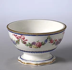 Sponge Box by Sèvres Porcelain Factory (French, est. 1756)
