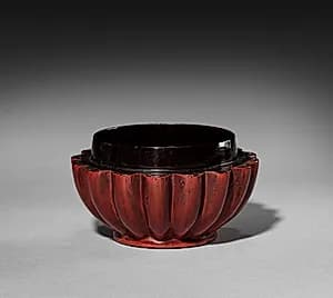 Tea Caddy (Chaire) by Unknown Artist