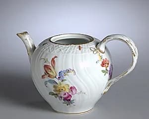 Teapot by Meissen Porcelain Factory (German, est. c. 1710)