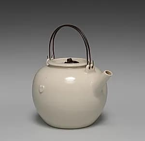 Teapot with Ruyi Motifs by Seifū Yohei III (Japanese, 1851–1914)