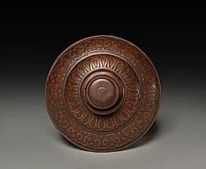 Tripod with Cover (lid) by Unknown Artist