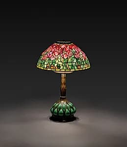 Tulip Table Lamp by Tiffany Glass & Decorating Company (America, New York, 1892–1902)