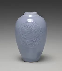 Vase with Dragon Roundels by Seifū Yohei III (Japanese, 1851–1914)