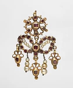 Woman's Costume (Earring) by Unknown Artist