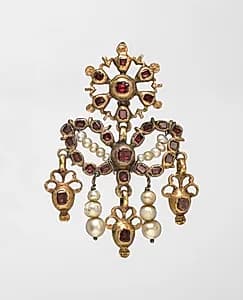 Woman's Costume (Earring) by Unknown Artist