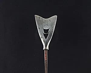 Arrowhead (<i>Yanone</i>) by Unknown Artist