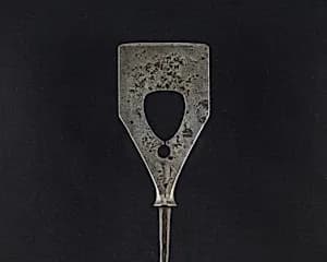 Arrowhead (<i>Yanone</i>) by Unknown Artist