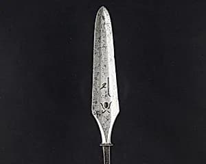 Arrowhead (<i>Yanone</i>) by Unknown Artist