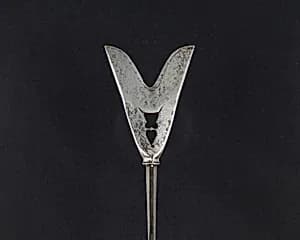 Arrowhead (<i>Yanone</i>) by Unknown Artist