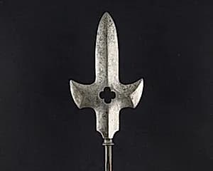 Arrowhead (<i>Yanone</i>) by Unknown Artist
