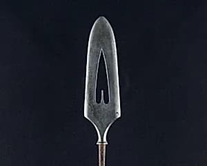 Arrowhead (<i>Yanone</i>) by Unknown Artist