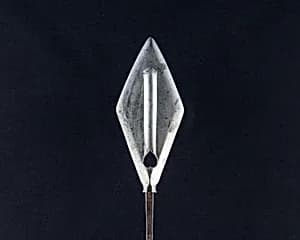 Arrowhead (<i>Yanone</i>) by Unknown Artist