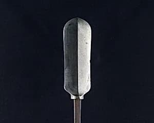 Arrowhead (<i>Yanone</i>) by Unknown Artist