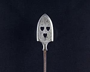 Arrowhead (<i>Yanone</i>) by Unknown Artist