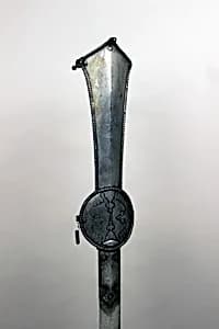 Gauntlet Sword (Pata) by Unknown Artist