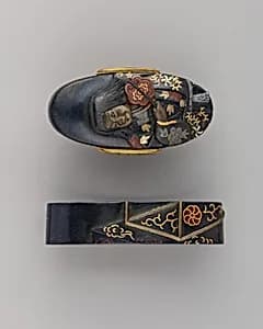 Sword-Hilt Collar and Pommel (Fuchigashira) by Unknown Artist