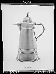 Flagon by Rufus Dunham