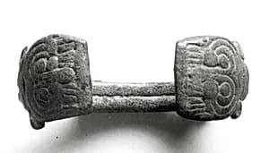 Bracelet with lion mask terminals by Unknown Artist