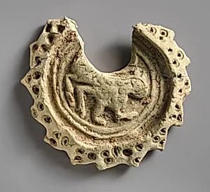 Vessel lid by Unknown Artist